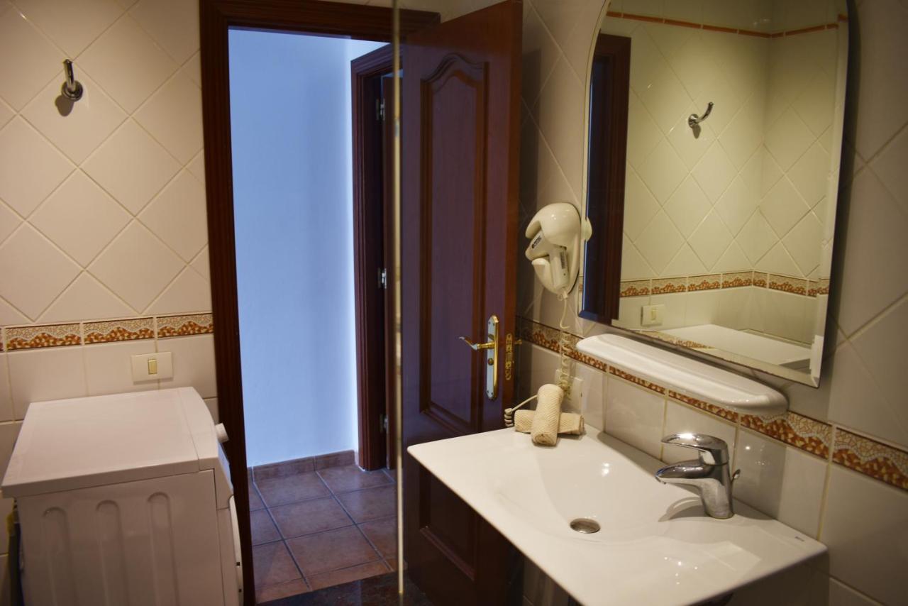 Playa Park 3 - 1 Bed - Ground Floor - Air-Con - Private Wi-Fi - Uk Tv Apartment Puerto del Carmen  Luaran gambar